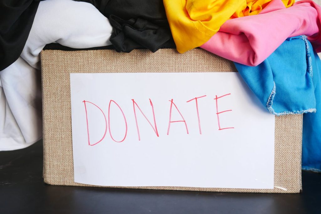 How to Declutter Your Home to Sell